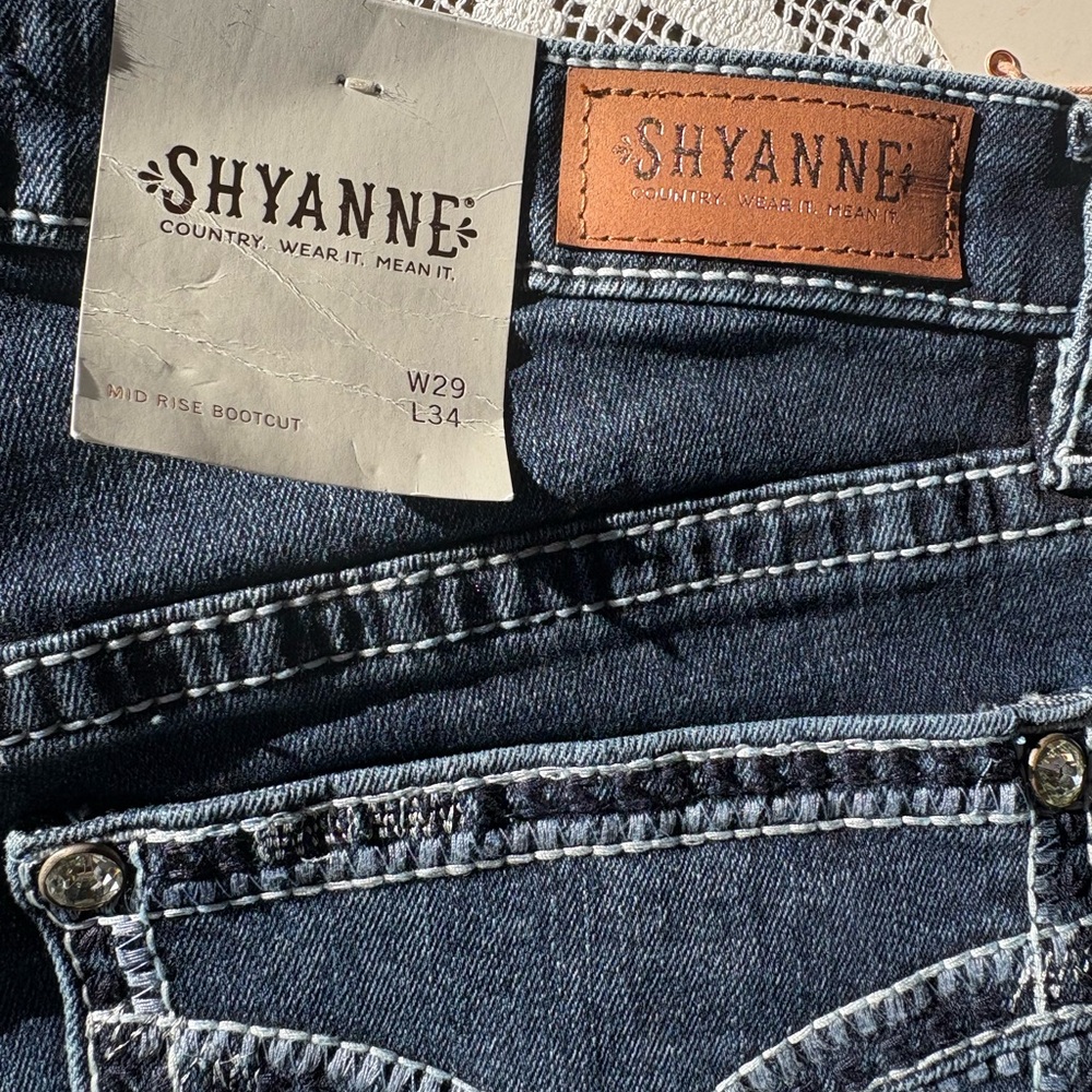 Shyanne Flare Indigo Jeans - Picture 5 of 6